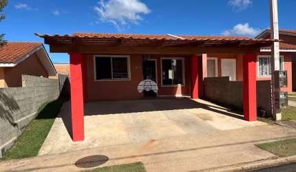 Casa em condomínio fechado com 2 quartos à venda na Rua Santa Rita, 140, Cará-cará, Ponta Grossa, 52 m2 por R$ 215.000