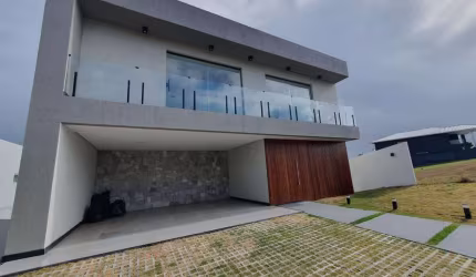 Casa à venda no bairro Alphaville Litoral Norte 1 em Camaçari/BA