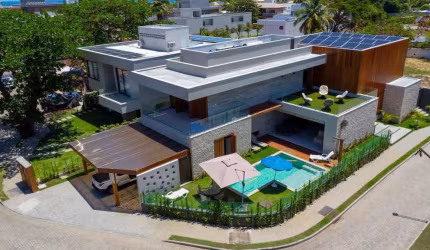 Casa à venda no bairro Guarajuba (Monte Gordo) em Camaçari/BA