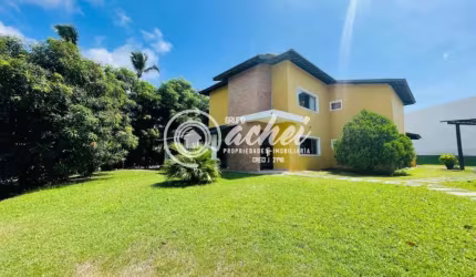 Casa de condomínio 5/4 com energia solar à venda em Busca Vida
