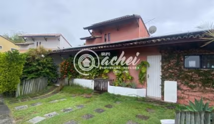 Casa 4/4 nascente à venda no Condomínio Vivendas do Atlântico