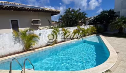 Casa de Condomínio 4/4 para locação na Av. Priscila Dutra
