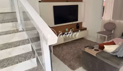 Casa Duplex Solta 4/4 à venda na Avenida Priscila Dutra