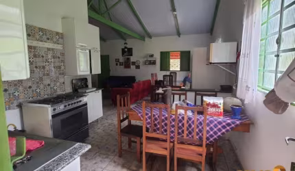 Chácara / sítio com 3 quartos à venda na Rua Principal, 100, Parque Las Vegas, Bela Vista de Goiás por R$ 779.000