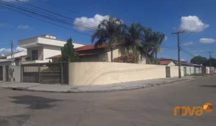 Casa com 4 quartos à venda na Ismerino Soares de Carvalho, 333, 333, Setor Faiçalville, Goiânia por R$ 1.055.000