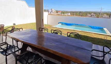 Casa em condomínio fechado com 3 quartos à venda na Velha - Residencial Marília, Sen. Canedo, 1, Jardins Capri, Senador Canedo por R$ 1.396.000