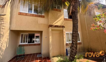 Casa em condomínio fechado com 4 quartos à venda na Carlos Gomes, 756, Parque Anhangüera, Goiânia por R$ 785.000