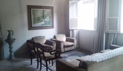 Casa à venda, 8 quartos, 1 vaga, Floresta - Belo Horizonte/MG