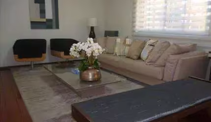 Apartamento 4 Quartos à venda, 4 quartos, 1 suíte, 3 vagas, Lourdes - Belo Horizonte/MG