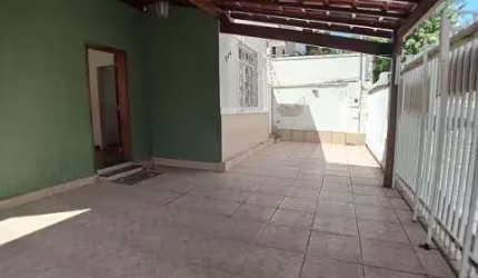 Casa à venda, 3 quartos, 1 suíte, 3 vagas, Santo Antônio - Belo Horizonte/MG