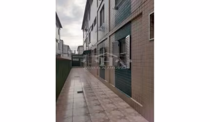 KITNET EM OCIAN,PRAIA GRANDE, CONDOMINIO FECHADO, R$120MIL.