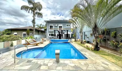 Casa em condomínio fechado com 3 quartos à venda na Rua Safira, 737, Nova Higienópolis, Jandira por R$ 2.500.000