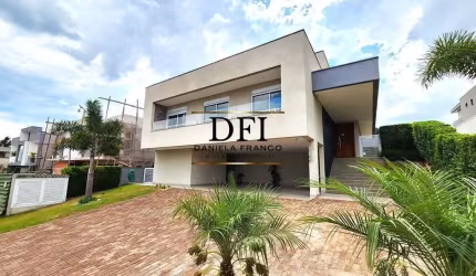 Casa em condomínio fechado com 3 quartos à venda na dos Ipês-amarelos, 1446, Granja Viana, Carapicuíba por R$ 3.400.000