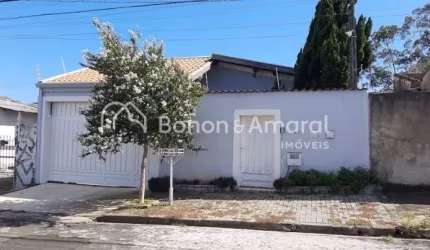 Casa com 3 Quartos e 3 banheiros à Venda, 145 m²