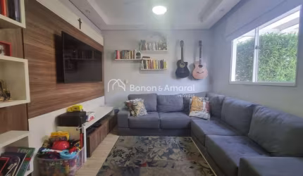 Casa de Condomínio com 3 Quartos e 2 banheiros à Venda, 87m² por R$ 790.000