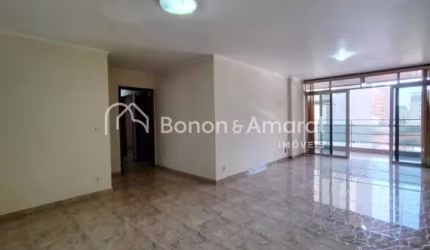Apartamento com 3 Quartos e 3 banheiros à Venda, 159m² por R$ 950.000