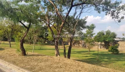 Terreno com 332 m² à venda no Condomínio Real Park Sumaré