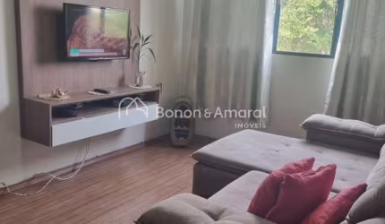 Apartamento com 2 quartos, na região do Taquaral.