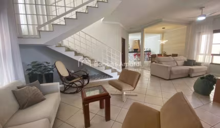 Casa em condomínio para venda em Valinhos S.P.