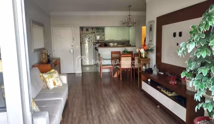Apartamento com 3 dormitórios no coração do Cambui!