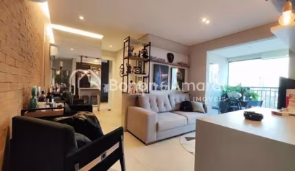 Apartamento à venda no Taquaral em Campinas