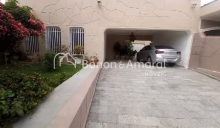 Casa com 4 Quartos à venda no Taquaral