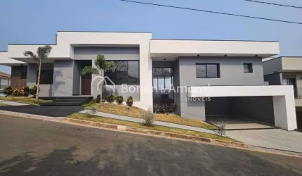 Casa em condomínio fechado com 3 quartos à venda na do Jequitib, 999, Pinheiro, Valinhos, 356 m2 por R$ 3.100.000