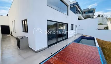 Casa Térrea Nova com 3 Suítes e Piscina no Portal do Jequitibá - Valinhos
