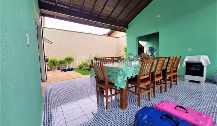 Casa em condomínio fechado com 3 quartos à venda na Jos Alvaro Delmonde, 100, Jardim Okinawa, Paulínia, 241 m2 por R$ 960.000