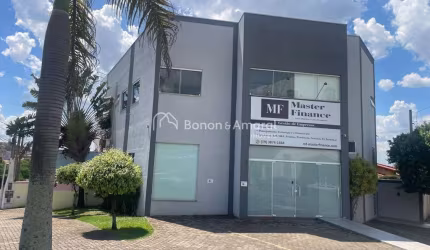 Prédio comercial com 352 m² no Jardim Ypê em Valinhos/SP