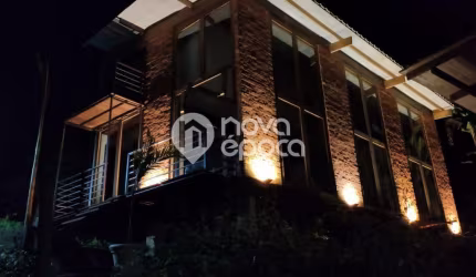 Casa em condomínio fechado com 6 quartos à venda na Estrada do Sacarrão, Vargem Grande, Rio de Janeiro, 250 m2 por R$ 2.500.000