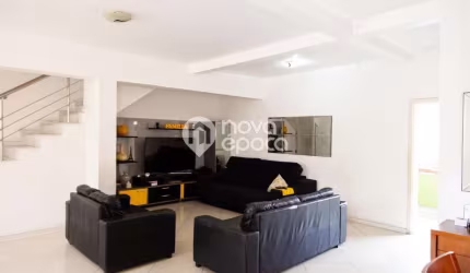 Casa em condomínio fechado com 4 quartos à venda na Rua Odilon Araújo, Méier, Rio de Janeiro, 372 m2 por R$ 850.000