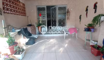 Apartamento com 2 quartos à venda na Rua Comendador Agostinho D'Almeida, Oswaldo Cruz, Rio de Janeiro, 51 m2 por R$ 278.000