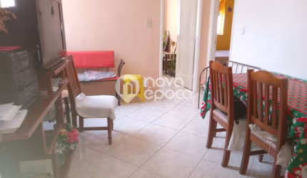 Apartamento com 2 quartos à venda na Praça Natividade Saldanha, Benfica, Rio de Janeiro, 60 m2 por R$ 260.000