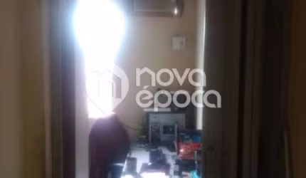 Casa com 2 quartos à venda na Rua Bento Lima, Piedade, Rio de Janeiro, 75 m2 por R$ 115.000