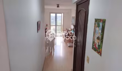 Apartamento com 2 quartos à venda na Rua Cristóvão Colombo, Cachambi, Rio de Janeiro, 57 m2 por R$ 200.000