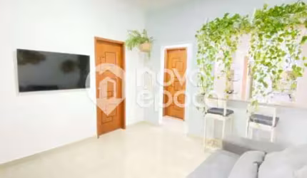 Casa em condomínio fechado com 2 quartos à venda na Rua Emílio de Meneses, Quintino Bocaiúva, Rio de Janeiro, 60 m2 por R$ 320.000