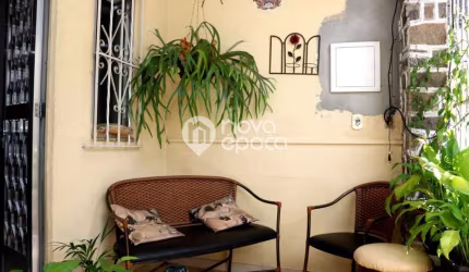 Casa em condomínio fechado com 5 quartos à venda na Rua Uberaba, Grajaú, Rio de Janeiro, 250 m2 por R$ 1.200.000