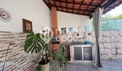 Casa em condomínio fechado com 2 quartos à venda na Rua da Névoa, Curicica, Rio de Janeiro, 101 m2 por R$ 449.000