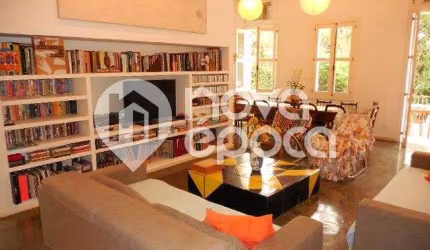 Casa em condomínio fechado com 5 quartos à venda na Rua Aarão Reis, Santa Teresa, Rio de Janeiro, 260 m2 por R$ 2.900.000