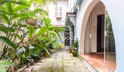 Casa com 5 quartos à venda na Rua Conde Afonso Celso, Jardim Botânico, Rio de Janeiro, 269 m2 por R$ 2.500.000