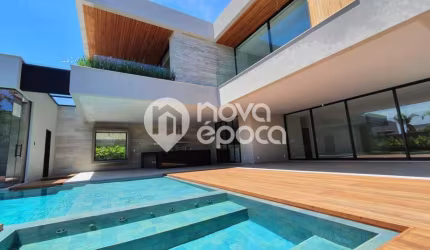 Casa em condomínio fechado com 5 quartos à venda na Rua Buza Ferraz, Barra da Tijuca, Rio de Janeiro, 735 m2 por R$ 8.900.000