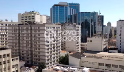 Kitnet / Stúdio à venda na Rua do Resende, Centro, Rio de Janeiro, 34 m2 por R$ 169.000