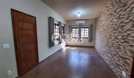 Casa em condomínio fechado com 3 quartos à venda na Rua Basílio de Brito, Cachambi, Rio de Janeiro, 144 m2 por R$ 650.000