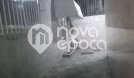 Casa em condomínio fechado com 3 quartos à venda na Avenida Nova York, Bonsucesso, Rio de Janeiro, 170 m2 por R$ 500.000