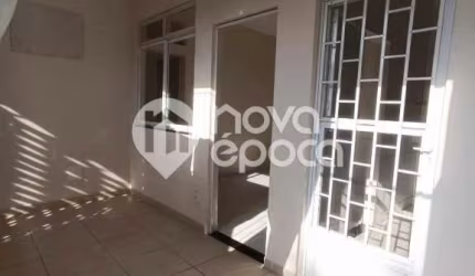 Casa em condomínio fechado com 4 quartos à venda na Rua Valério, Cascadura, Rio de Janeiro, 130 m2 por R$ 410.000