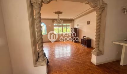 Casa com 6 quartos à venda na Rua Gurindiba, Tijuca, Rio de Janeiro, 240 m2 por R$ 959.000