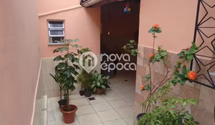 Casa em condomínio fechado com 3 quartos à venda na Rua Salvador Pires, Méier, Rio de Janeiro, 108 m2 por R$ 440.000