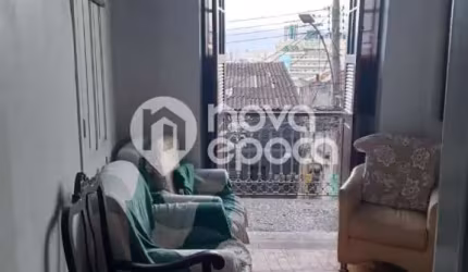 Casa com 5 quartos à venda na Rua Paula Matos, Santa Teresa, Rio de Janeiro, 126 m2 por R$ 730.000