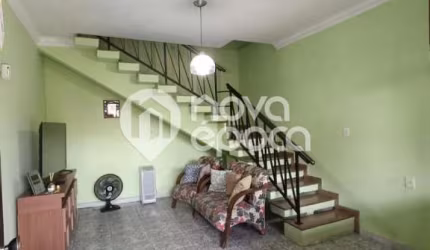 Casa com 4 quartos à venda na Rua Padre Manuel da Nóbrega, Cascadura, Rio de Janeiro, 334 m2 por R$ 529.000